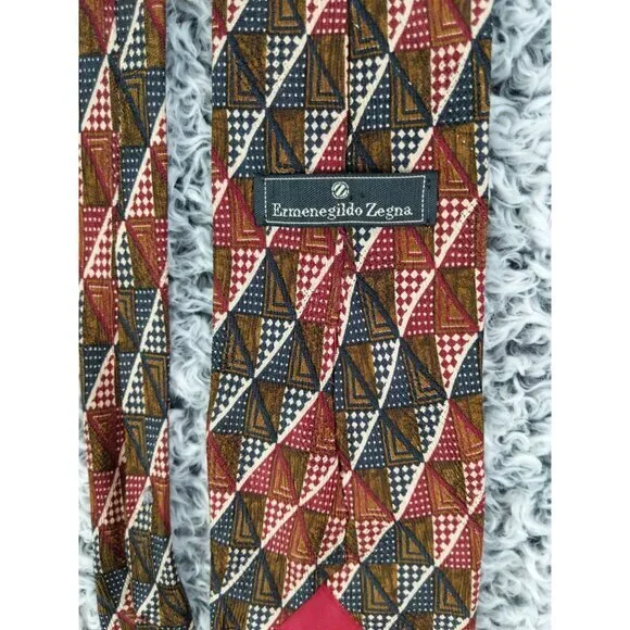 ERMENEGLIDO ZEGNA Tie 100% Silk Italy Classic 60 Red‎ Brown Geometric Rectangle